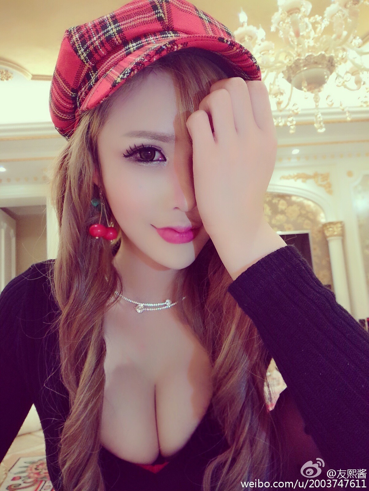 G罩美胸 火爆的辣子 友熙酱 微博自拍破解私密图片 2